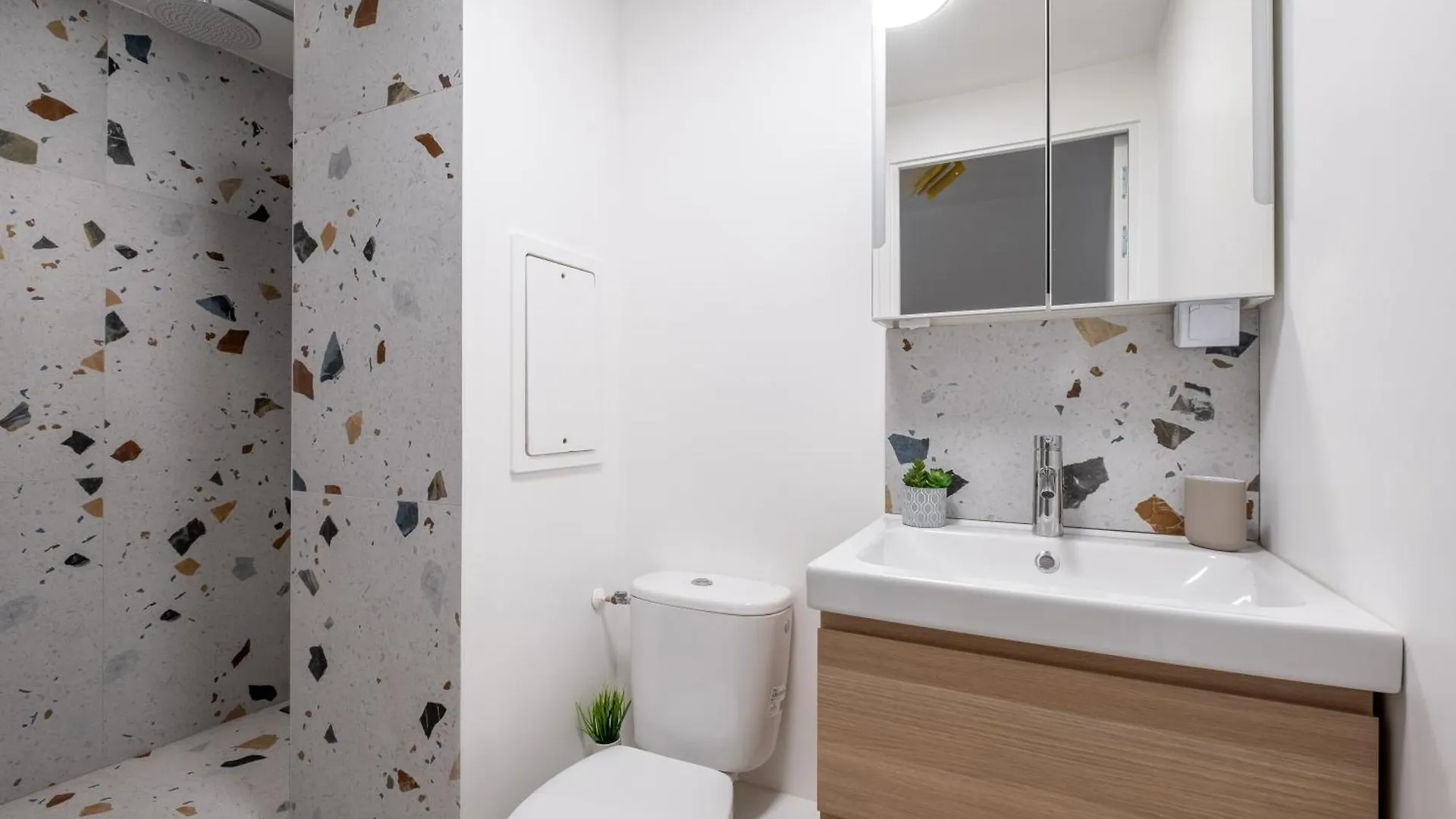 Luxueux Appartement A Batignolles Paris 0*,  France
