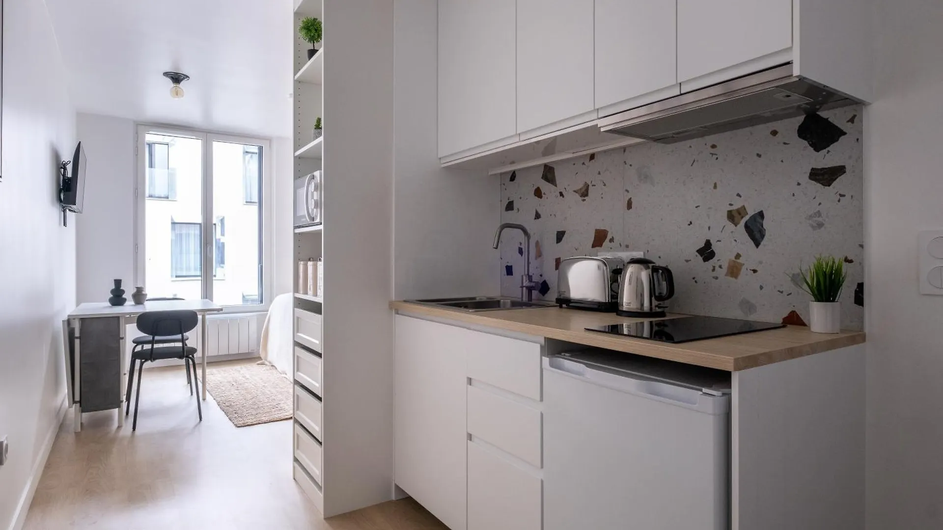 Luxueux Appartement A Batignolles Paris 0*,  France
